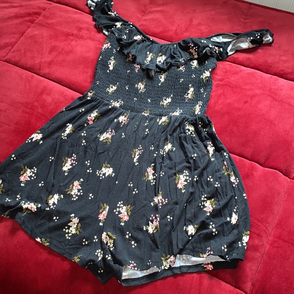 Women’s Romper - Worn a Few Times - Picture 2 of 2